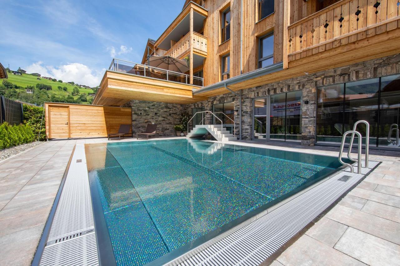 Mountain Hotel Luis Kaprun Bagian luar foto